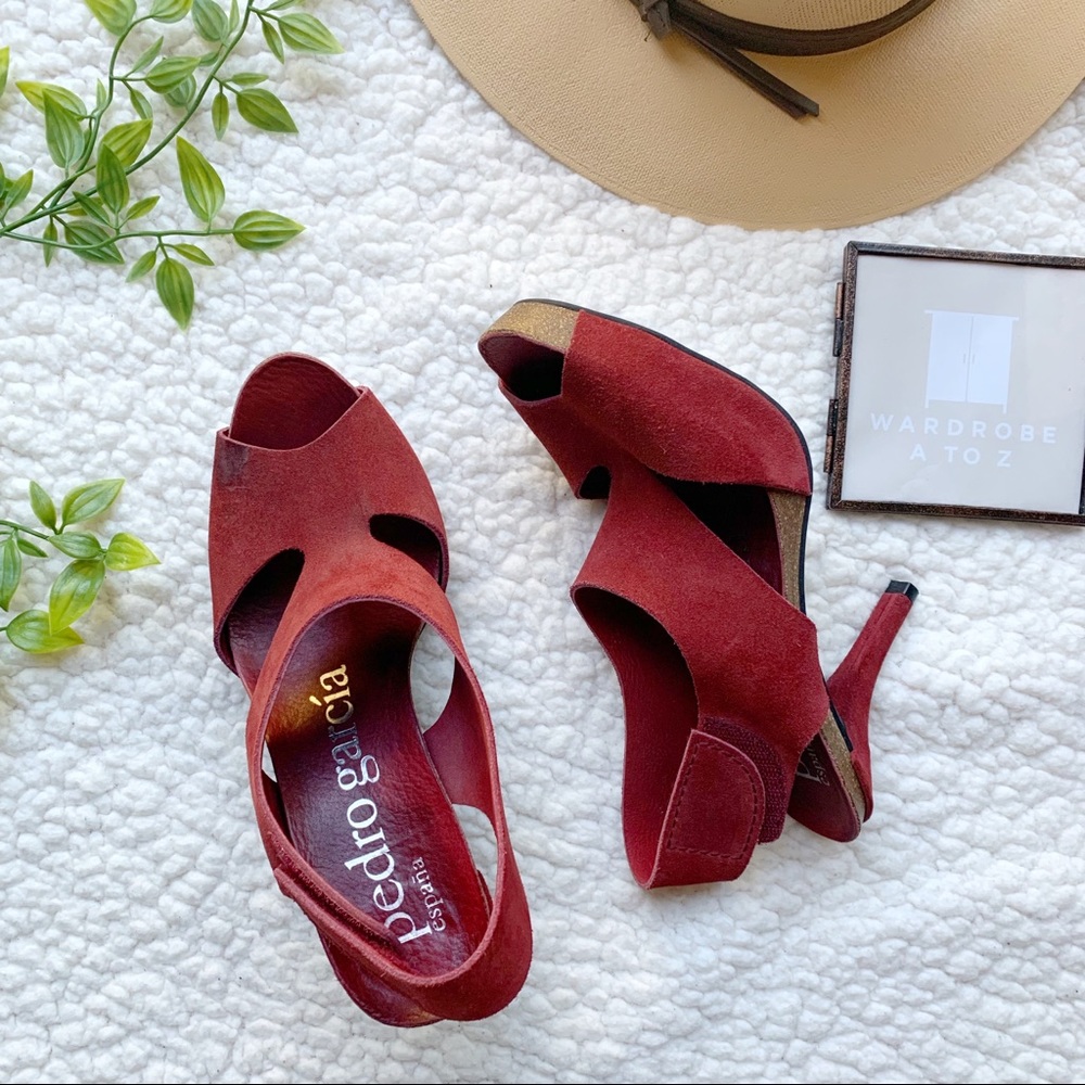 Pedro Garcia sandals 👡